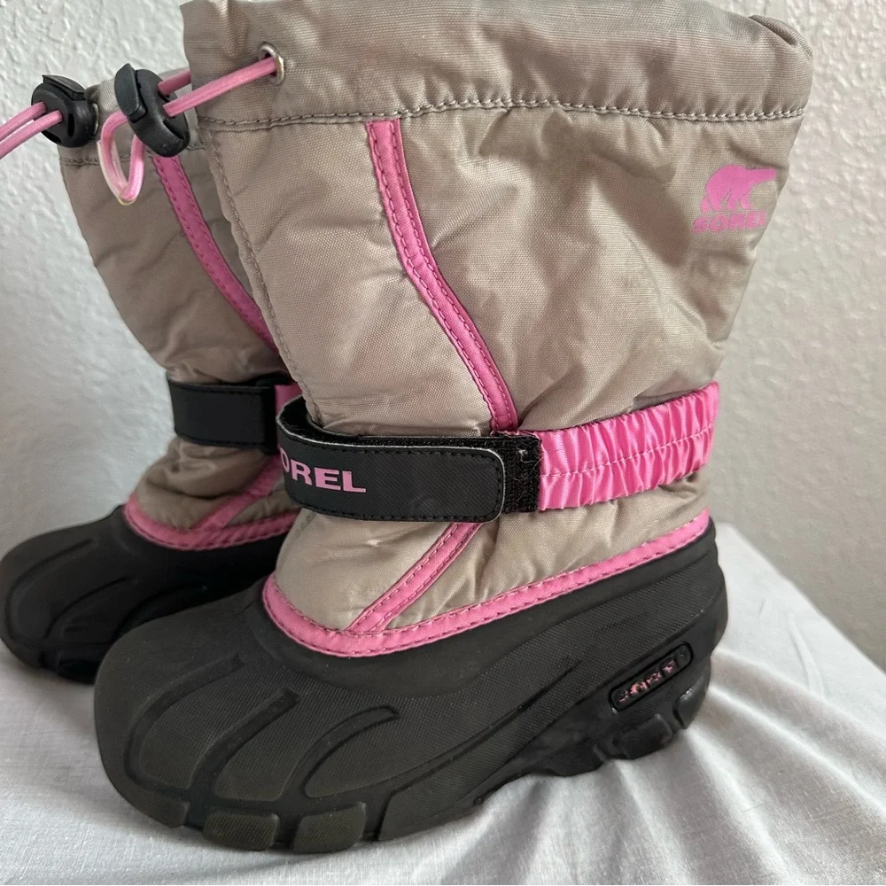 Sorel‎ Kids Snow Boots Pink Gray Waterproof Insulated Adjustable Strap Size 13
